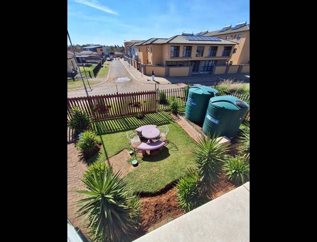 0 BEDROOM COMPLEX FOR SALE IN VANDERBIJLPARK SE 7